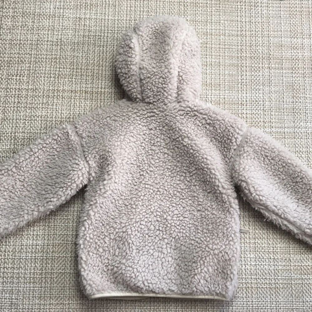 Patagonia Fleece Jacket (size 5T)